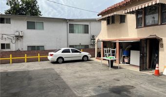 665 Silver Lake Blvd, Los Angeles, CA 90026