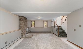 365 Snuff Mill Rd, North Kingstown, RI 02874