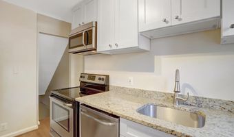 4725 31ST St S, Arlington, VA 22206