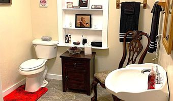 258 Johnson St, Alderson, WV 24910