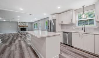 9 Whispering Dr, Alexander, AR 72210
