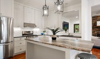 1343 Heathbrook Cir, Asheville, NC 28803