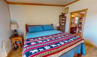 24 Lane 3, Deaver, WY 82421