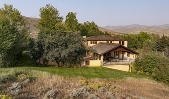 113 Townsend Gulch Rd, Bellevue, ID 83313