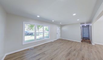 227 Poplar Grove Dr, Avon, IN 46123