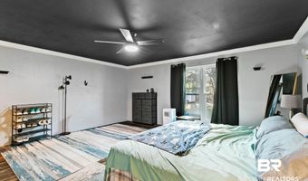 13545 Lyons Ave, Bayou La Batre, AL 36509