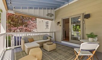431 Sampan Ave, Jamestown, RI 02835