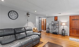 90 Old Sayles Hill Rd, North Smithfield, RI 02865
