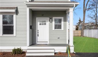 27 Holly St, East Providence, RI 02915
