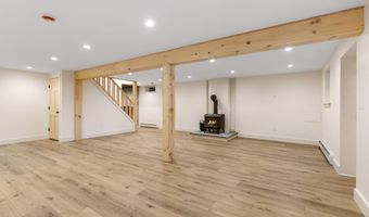 345 DRY HILL Rd, Barrington, NH 03825