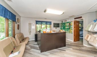 40 Brighton Rd, Andover, NJ 07821