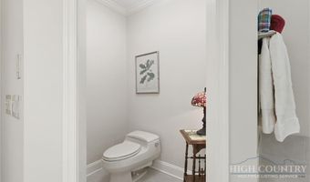 659 Clubhouse Dr E1, Banner Elk, NC 28604