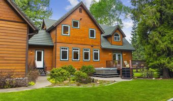 1201 Paradise Valley Rd, Bonners Ferry, ID 83805