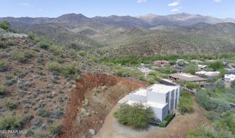 35310 S Pinnacle Pl, Black Canyon City, AZ 85324