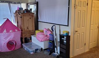 135 Curry Dr, Fernley, NV 89408