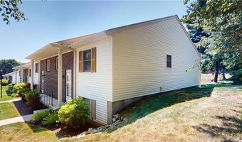 8 Scenery Ln 8, Johnston, RI 02919