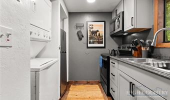 30 Creekside Dr A, Banner Elk, NC 28604