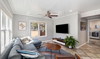 1604 N EDGEWOOD St, Arlington, VA 22201