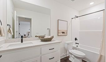 1534 N 162nd Ter, Basehor, KS 66007