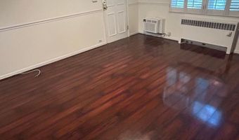 230 N THOMAS St N #230-1, Arlington, VA 22203