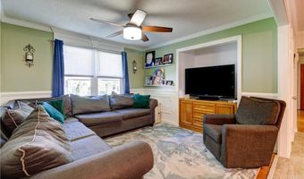 11 Golden Blvd, North Smithfield, RI 02896