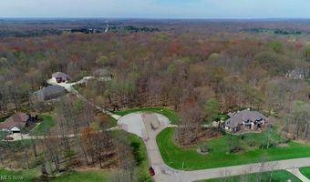 2893 Huntington Way, Aurora, OH 44202