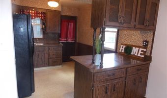2654 Lenz Ave, Ambridge, PA 15003