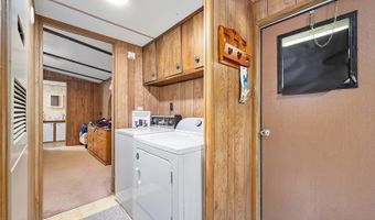 55521 FRONT St, Astor, FL 32102