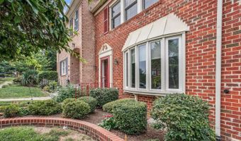7492 COVENT WOOD Ct, Annandale, VA 22003