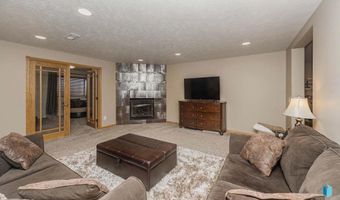 216 W Mountain Ash St, Brandon, SD 57005
