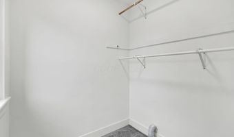 1687 Oak St 1685, Columbus, OH 43205