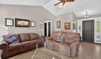 501 Martha St, Chubbuck, ID 83202