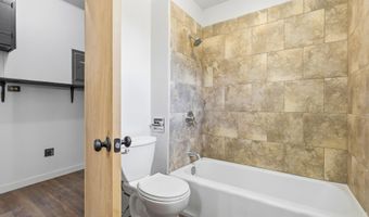 56005 N Thomas Rd, Benton City, WA 99320