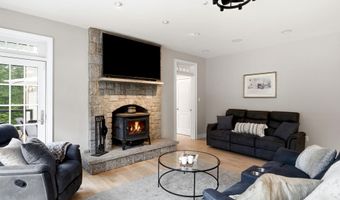 9 Storybrook Ln, Amherst, NH 03031