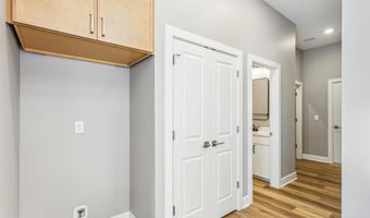 429 E Lexington Ln, Andover, KS 67002