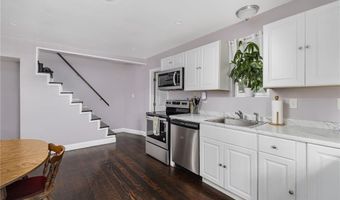 100 Pine Grove St, East Providence, RI 02916
