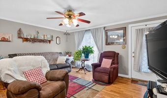 106 Meadowview Ln, Anna, OH 45302