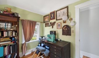 7 Verndale Cir, Bristol, RI 02809