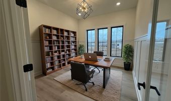 855 Club Dr W, Aurora, OH 44202