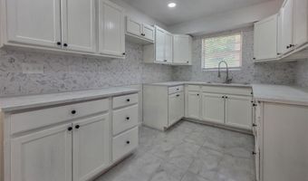 5303 N Dawson Dr, Bethany, OK 73008