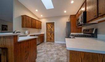 2925 Kent Ave, Cody, WY 82414