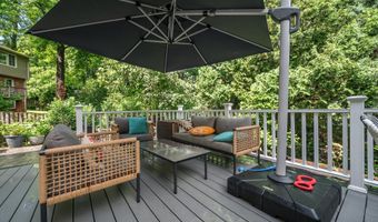 7016 WILSON Ln, Bethesda, MD 20817