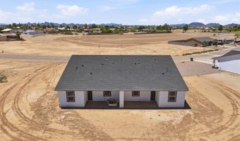 14055 S BERWICK Rd, Arizona City, AZ 85123