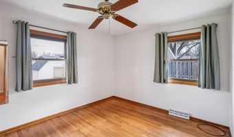 525 SW Westview Dr, Ankeny, IA 50023