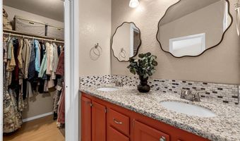1454 Angora Dr, Gardnerville, NV 89460