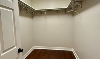 712 4TH Ave, West Point, GA 31833
