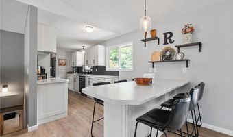 2211 Springdale NE, Alexandria, MN 56308