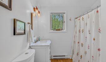 5 Bell Valley Rd, Campton, NH 03223