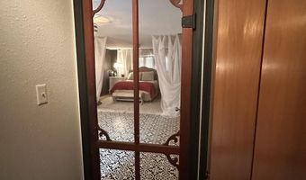 1905 Villa Dr, Artesia, NM 88210