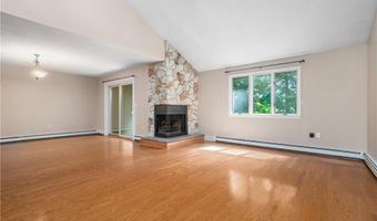 2970 Mendon Rd 154, Cumberland, RI 02864